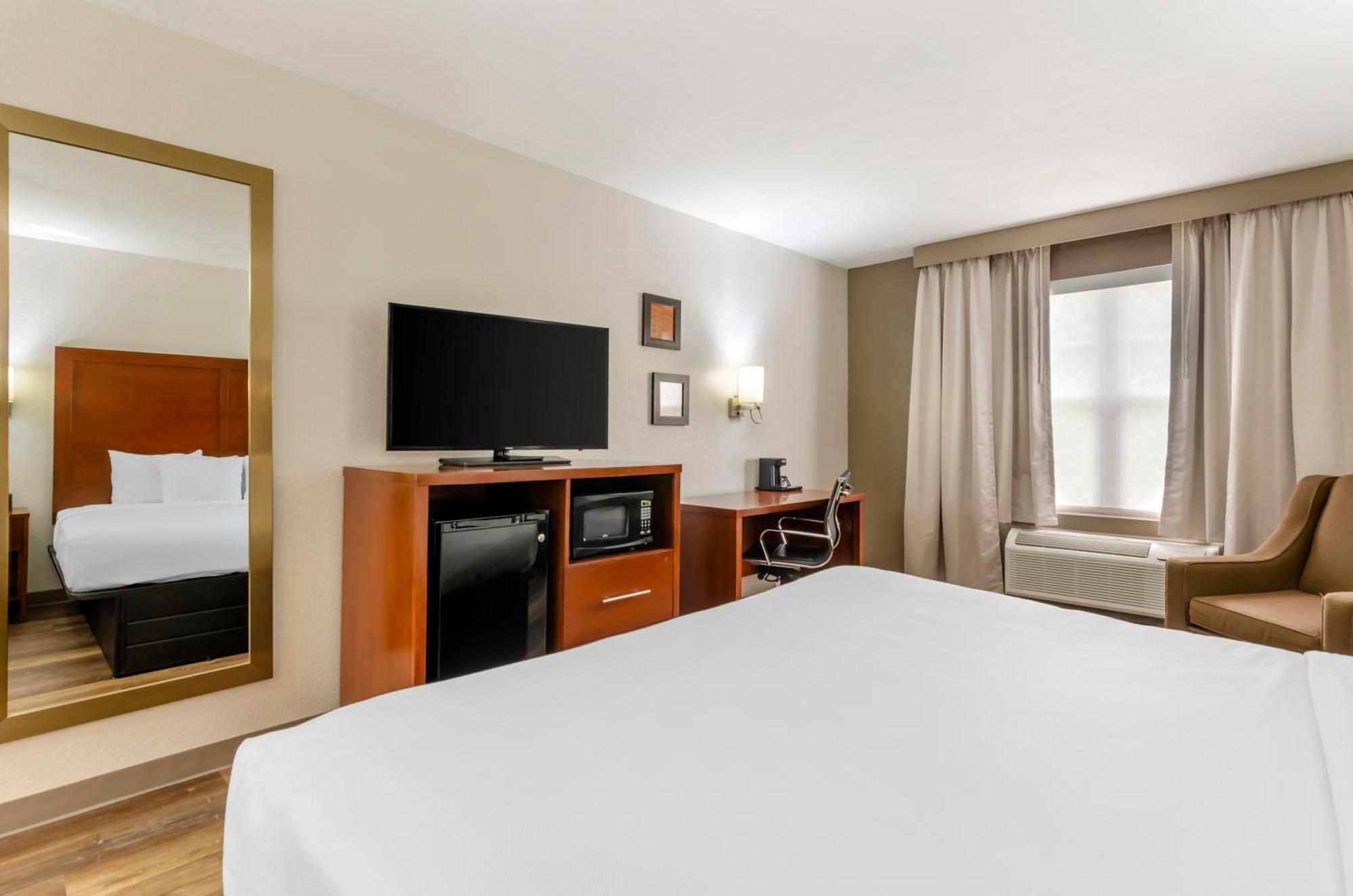 Comfort Inn Wytheville - Fort Chiswell Max Meadows Экстерьер фото